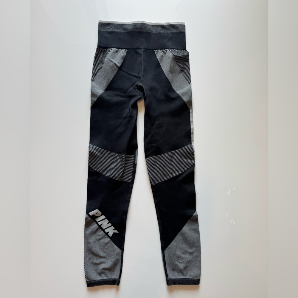 PINK Victoria's Secret Cool And Comfy Leggings